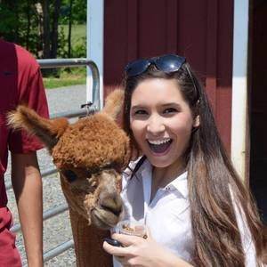 Meet your Posher, Stephanie